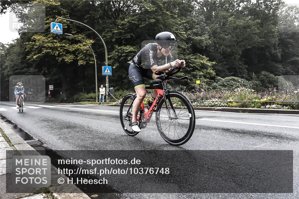 13.09.2026 - Stadtparktriathlon H.Heesch http://msf.ph/oto/10376748 13.09.2026 09:28:02 Radfahren 115, 194 meine-sportfotos.de