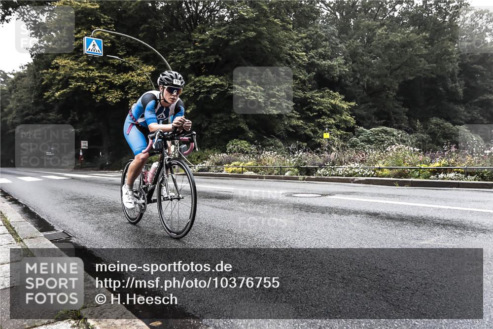 13.09.2026 - Stadtparktriathlon H.Heesch http://msf.ph/oto/10376755 13.09.2026 09:28:03 Radfahren 115, 194 meine-sportfotos.de