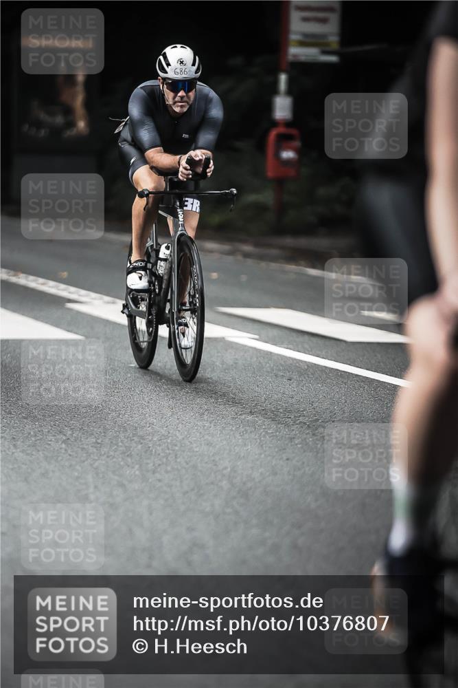 13.09.2026 - Stadtparktriathlon H.Heesch http://msf.ph/oto/10376807 13.09.2026 10:58:28 Radfahren 386, 422, 430, 461, 603, 633, 639, 686 meine-sportfotos.de
