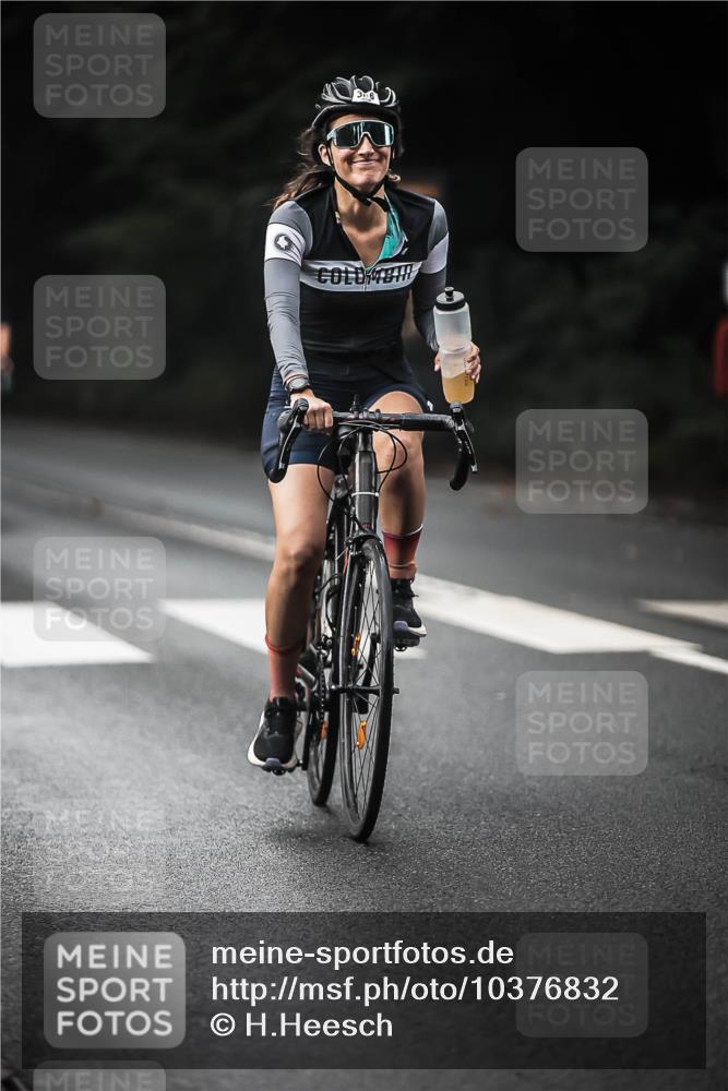 13.09.2026 - Stadtparktriathlon H.Heesch http://msf.ph/oto/10376832 13.09.2026 10:58:30 Radfahren 363, 386, 422, 430, 461, 602, 603, 633, 639, 686, 687 meine-sportfotos.de