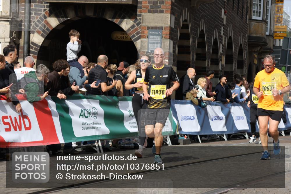 13.09.2026 - 21. swb-Marathon Bremen Strokosch-Dieckow http://msf.ph/oto/10376851 13.09.2026 11:03:15 Ziel 10185, 10296, 10633, 10715, 10731, 10783, 10945, 10954, 10955, 11095, 11096, 11107, 11313, 11564, 11697, 11701, 11719, 11730, 11785, 12071, 12247, 12421, 12432, 12448, 12465, 12483, 10092, 10187, 10237, 10309, 10724, 10904, 11598, 11773, 12068, 12184, 12185, 12611 meine-sportfotos.de