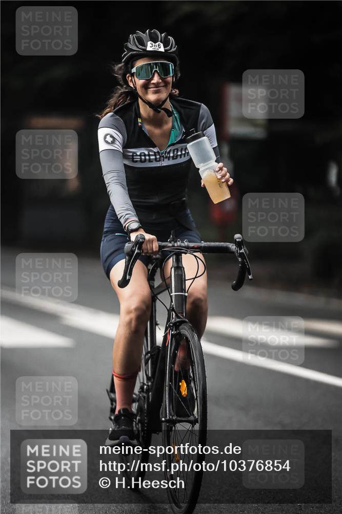 13.09.2026 - Stadtparktriathlon H.Heesch http://msf.ph/oto/10376854 13.09.2026 10:58:30 Radfahren 363, 386, 422, 430, 461, 602, 603, 633, 639, 686, 687 meine-sportfotos.de