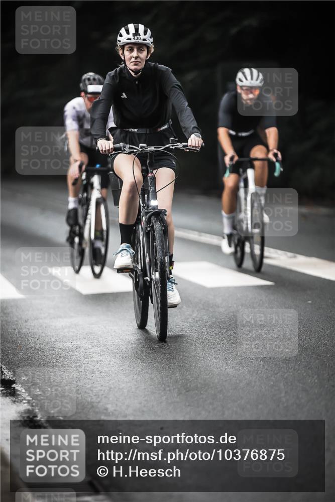 13.09.2026 - Stadtparktriathlon H.Heesch http://msf.ph/oto/10376875 13.09.2026 10:58:31 Radfahren 363, 386, 422, 430, 461, 502, 602, 603, 633, 639, 686, 687 meine-sportfotos.de