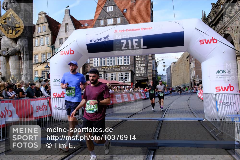 13.09.2026 - 21. swb-Marathon Bremen Tim E. http://msf.ph/oto/10376914 13.09.2026 13:12:57 Ziel 1517, 2362, 3054, 3988, 4605, 4879, 5416, 6796, 8029, 9775, 9803, 13106 meine-sportfotos.de