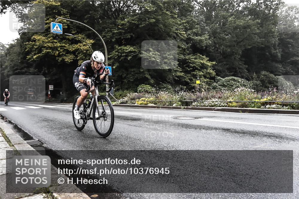 13.09.2026 - Stadtparktriathlon H.Heesch http://msf.ph/oto/10376945 13.09.2026 09:29:23 Radfahren 150, 163, 177 meine-sportfotos.de