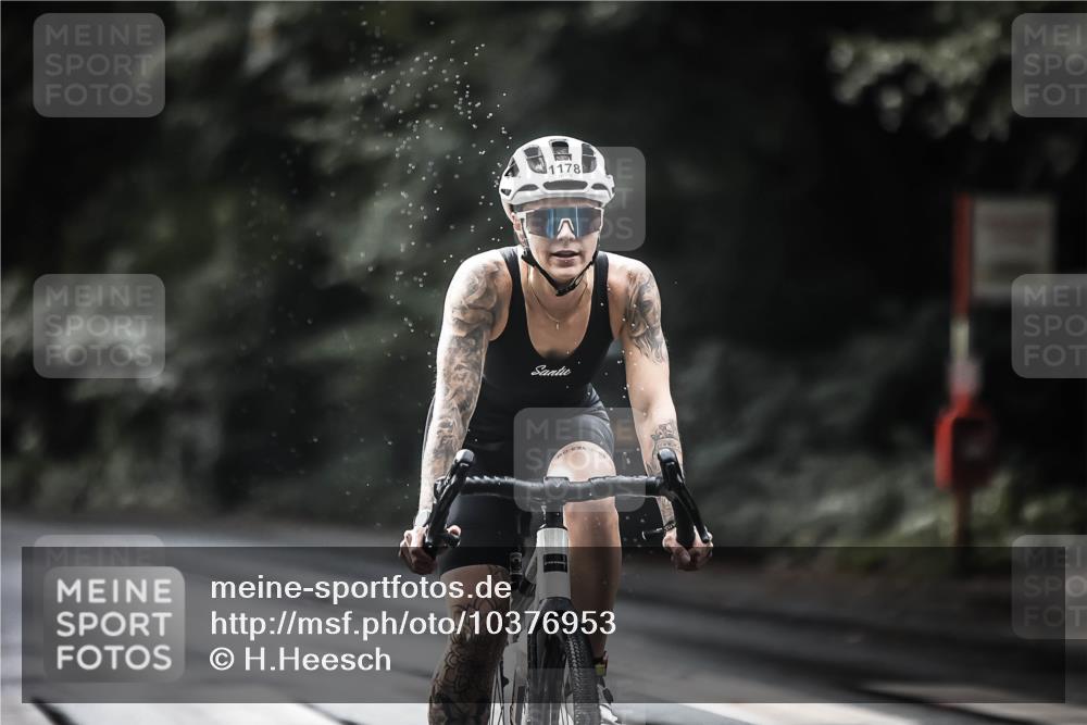 13.09.2026 - Stadtparktriathlon H.Heesch http://msf.ph/oto/10376953 13.09.2026 12:18:29 Radfahren 987, 1178 meine-sportfotos.de