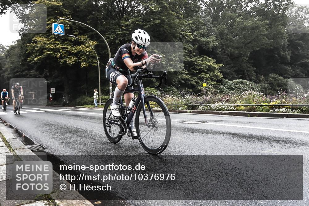 13.09.2026 - Stadtparktriathlon H.Heesch http://msf.ph/oto/10376976 13.09.2026 09:29:45 Radfahren 104, 117, 118, 161, 188, 189, 201 meine-sportfotos.de
