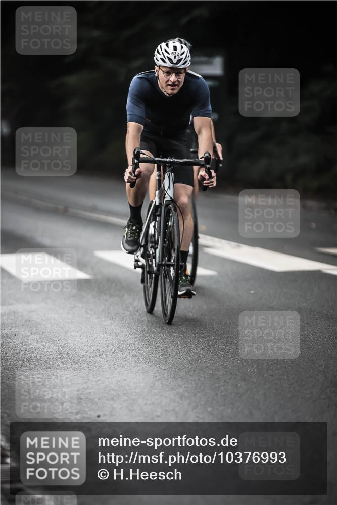 13.09.2026 - Stadtparktriathlon H.Heesch http://msf.ph/oto/10376993 13.09.2026 10:58:38 Radfahren 363, 430, 442, 450, 461, 483, 499, 502, 573, 598, 602, 603, 621, 630, 632, 633, 634, 668, 687 meine-sportfotos.de