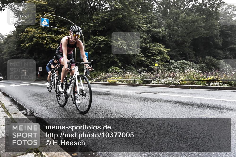 13.09.2026 - Stadtparktriathlon H.Heesch http://msf.ph/oto/10377005 13.09.2026 09:29:48 Radfahren 104, 117, 118, 128, 161, 188, 201, 203 meine-sportfotos.de