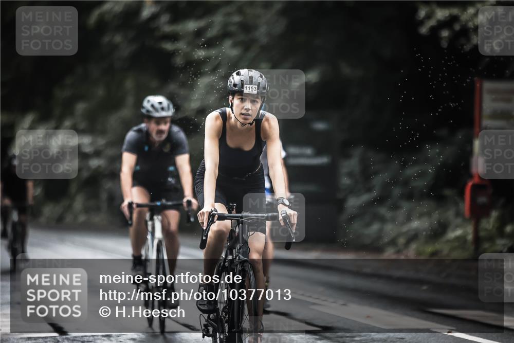 13.09.2026 - Stadtparktriathlon H.Heesch http://msf.ph/oto/10377013 13.09.2026 12:18:38 Radfahren 861, 1062, 1063, 1131, 1147, 1153 meine-sportfotos.de