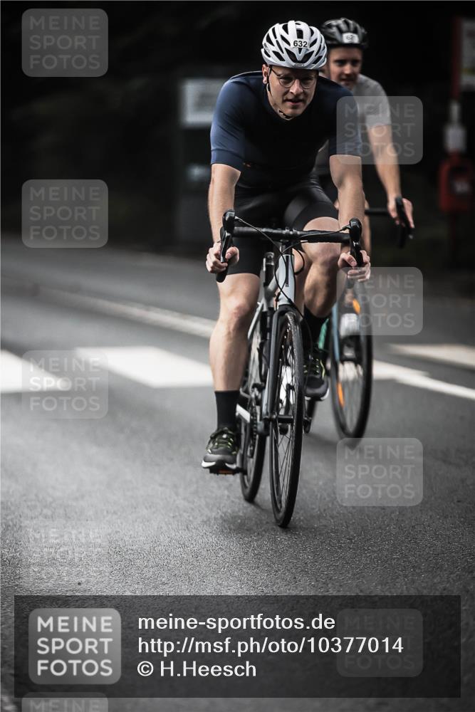 13.09.2026 - Stadtparktriathlon H.Heesch http://msf.ph/oto/10377014 13.09.2026 10:58:38 Radfahren 363, 430, 442, 450, 461, 483, 499, 502, 573, 598, 602, 603, 621, 630, 632, 633, 634, 668, 687 meine-sportfotos.de