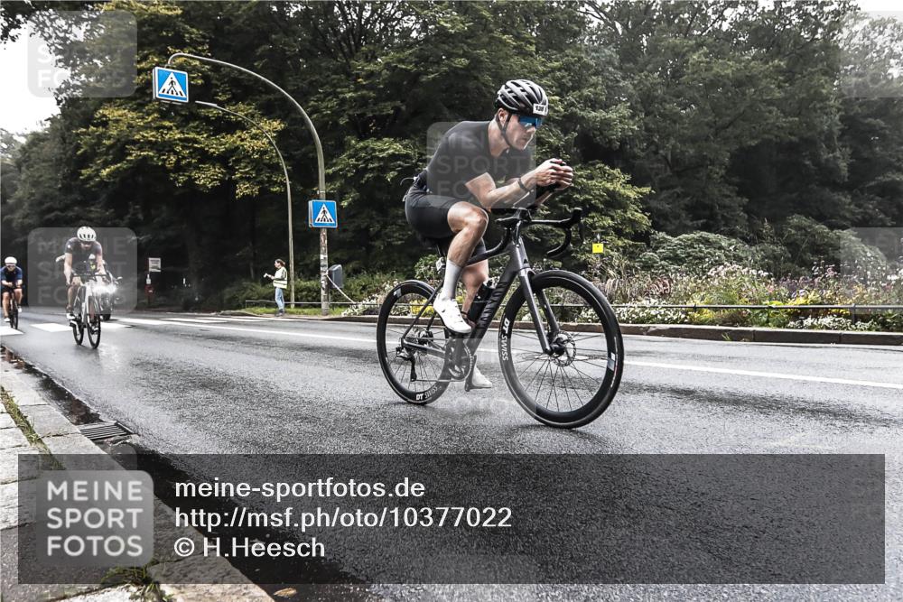 13.09.2026 - Stadtparktriathlon H.Heesch http://msf.ph/oto/10377022 13.09.2026 09:29:51 Radfahren 118, 128, 142, 147, 188, 201, 203 meine-sportfotos.de