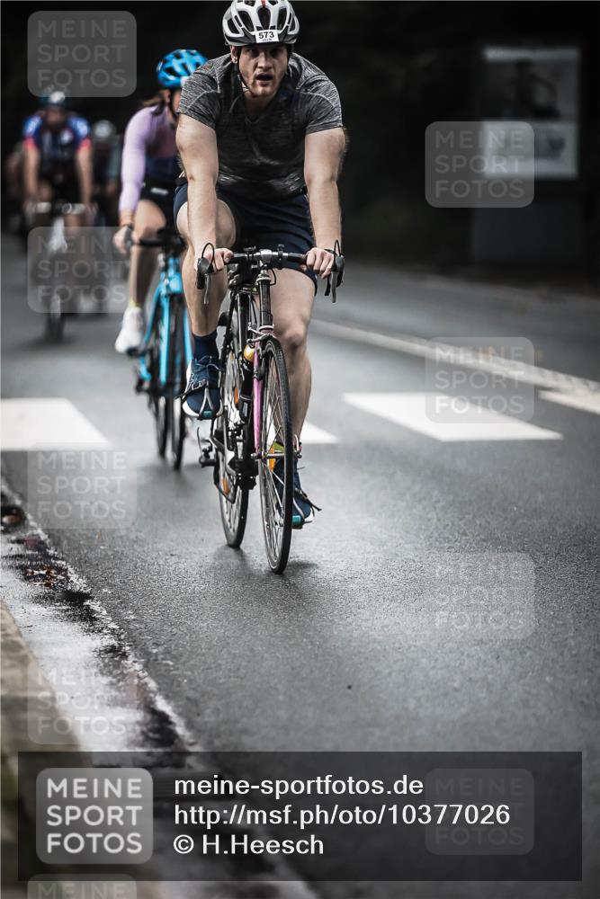 13.09.2026 - Stadtparktriathlon H.Heesch http://msf.ph/oto/10377026 13.09.2026 10:58:39 Radfahren 363, 407, 442, 450, 461, 483, 499, 502, 573, 598, 602, 605, 611, 621, 630, 632, 634, 668, 687 meine-sportfotos.de