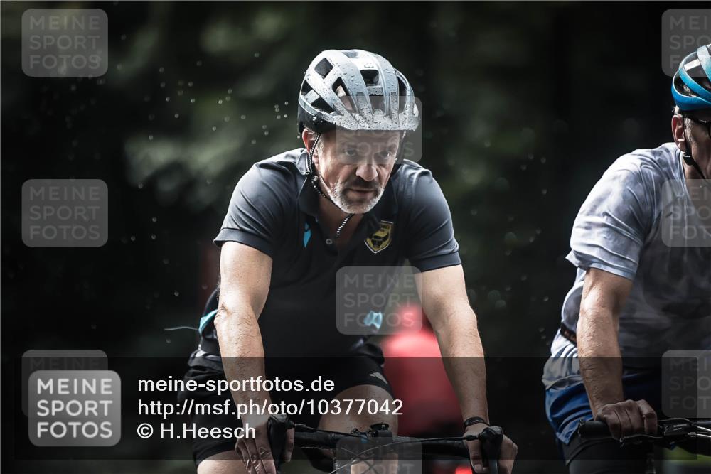 13.09.2026 - Stadtparktriathlon H.Heesch http://msf.ph/oto/10377042 13.09.2026 12:18:40 Radfahren 861, 1062, 1063, 1131, 1147, 1153 meine-sportfotos.de