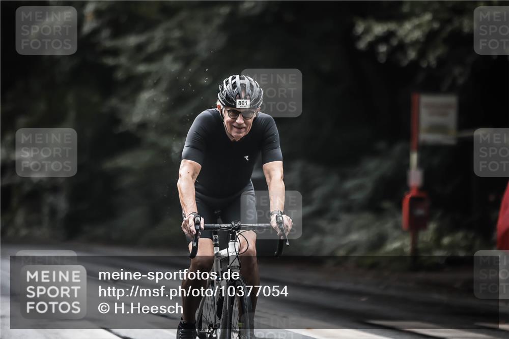 13.09.2026 - Stadtparktriathlon H.Heesch http://msf.ph/oto/10377054 13.09.2026 12:18:42 Radfahren 861, 1029, 1062, 1063, 1086, 1093, 1131, 1147, 1153 meine-sportfotos.de