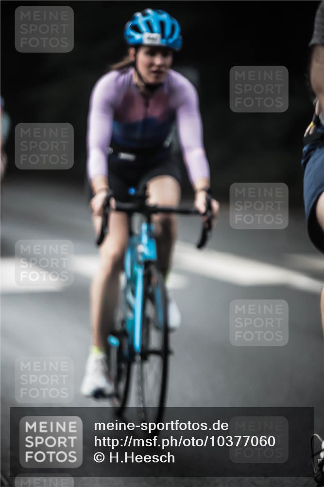 13.09.2026 - Stadtparktriathlon H.Heesch http://msf.ph/oto/10377060 13.09.2026 10:58:40 Radfahren 363, 407, 442, 450, 461, 483, 499, 502, 556, 573, 598, 602, 605, 611, 621, 630, 632, 634, 656, 668, 687 meine-sportfotos.de