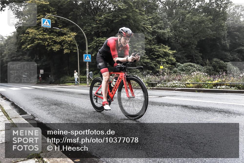 13.09.2026 - Stadtparktriathlon H.Heesch http://msf.ph/oto/10377078 13.09.2026 09:30:24 Radfahren 165 meine-sportfotos.de