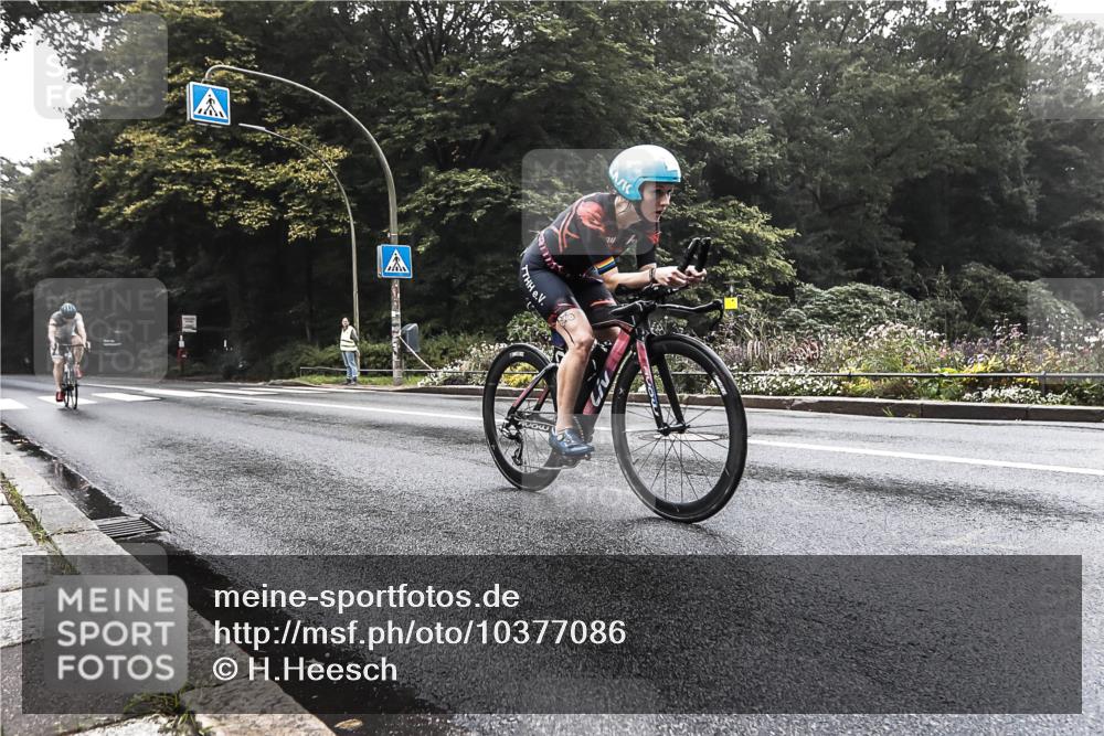 13.09.2026 - Stadtparktriathlon H.Heesch http://msf.ph/oto/10377086 13.09.2026 09:30:38 Radfahren 97, 174 meine-sportfotos.de