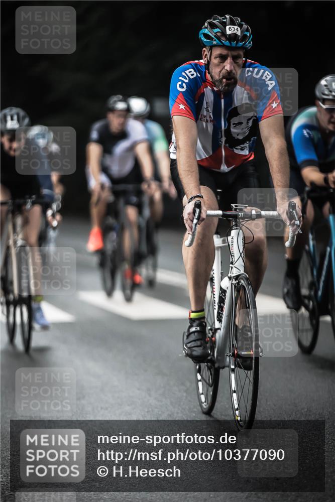 13.09.2026 - Stadtparktriathlon H.Heesch http://msf.ph/oto/10377090 13.09.2026 10:58:42 Radfahren 407, 442, 450, 483, 499, 502, 556, 573, 598, 605, 611, 621, 630, 632, 634, 656, 665, 668, 687 meine-sportfotos.de