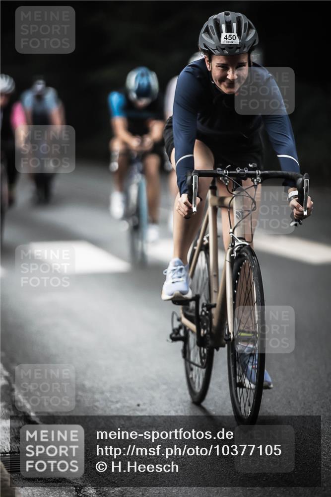 13.09.2026 - Stadtparktriathlon H.Heesch http://msf.ph/oto/10377105 13.09.2026 10:58:43 Radfahren 407, 442, 450, 483, 499, 502, 548, 556, 573, 598, 605, 611, 621, 630, 632, 634, 656, 665, 668 meine-sportfotos.de