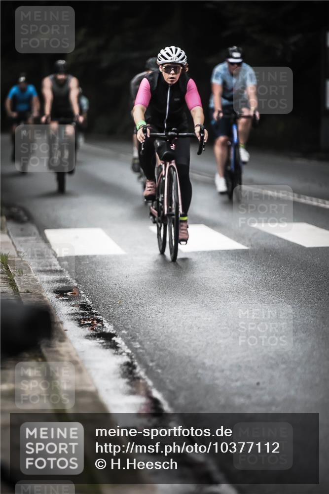 13.09.2026 - Stadtparktriathlon H.Heesch http://msf.ph/oto/10377112 13.09.2026 10:58:44 Radfahren 407, 442, 450, 457, 483, 499, 548, 556, 573, 598, 605, 611, 621, 630, 632, 634, 656, 665, 668 meine-sportfotos.de