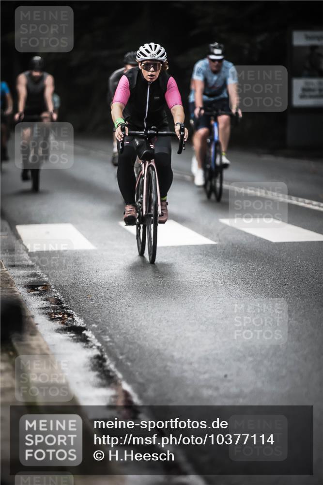 13.09.2026 - Stadtparktriathlon H.Heesch http://msf.ph/oto/10377114 13.09.2026 10:58:44 Radfahren 407, 442, 450, 457, 483, 499, 548, 556, 573, 598, 605, 611, 621, 630, 632, 634, 656, 665, 668 meine-sportfotos.de