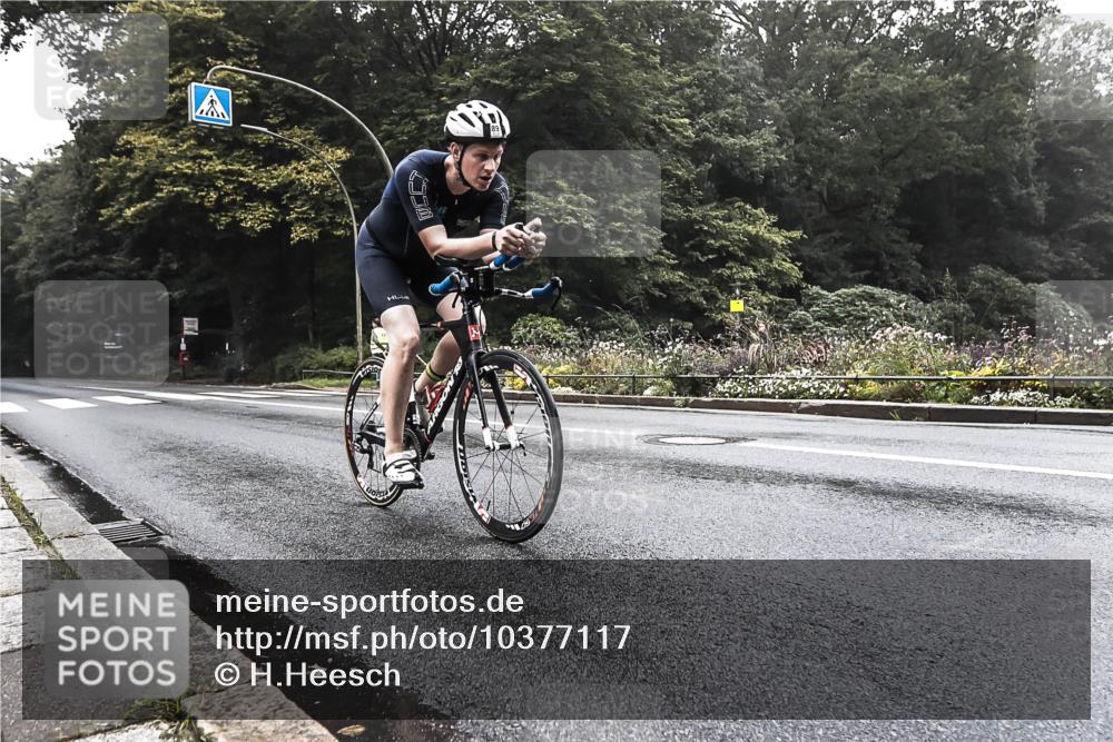 13.09.2026 - Stadtparktriathlon H.Heesch http://msf.ph/oto/10377117 13.09.2026 09:31:02 Radfahren 89, 179 meine-sportfotos.de