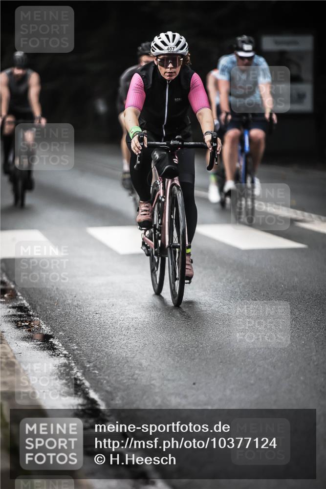 13.09.2026 - Stadtparktriathlon H.Heesch http://msf.ph/oto/10377124 13.09.2026 10:58:44 Radfahren 407, 442, 450, 457, 483, 499, 548, 556, 573, 598, 605, 611, 621, 630, 632, 634, 656, 665, 668 meine-sportfotos.de