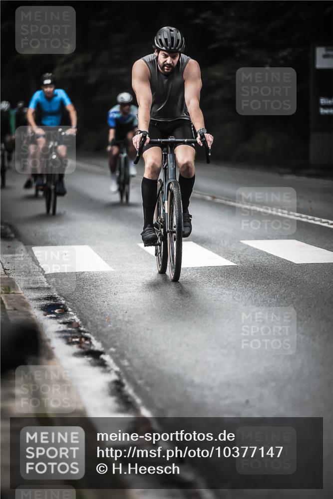 13.09.2026 - Stadtparktriathlon H.Heesch http://msf.ph/oto/10377147 13.09.2026 10:58:46 Radfahren 407, 442, 450, 457, 478, 483, 499, 548, 556, 598, 605, 611, 630, 634, 656, 665, 668, 707 meine-sportfotos.de