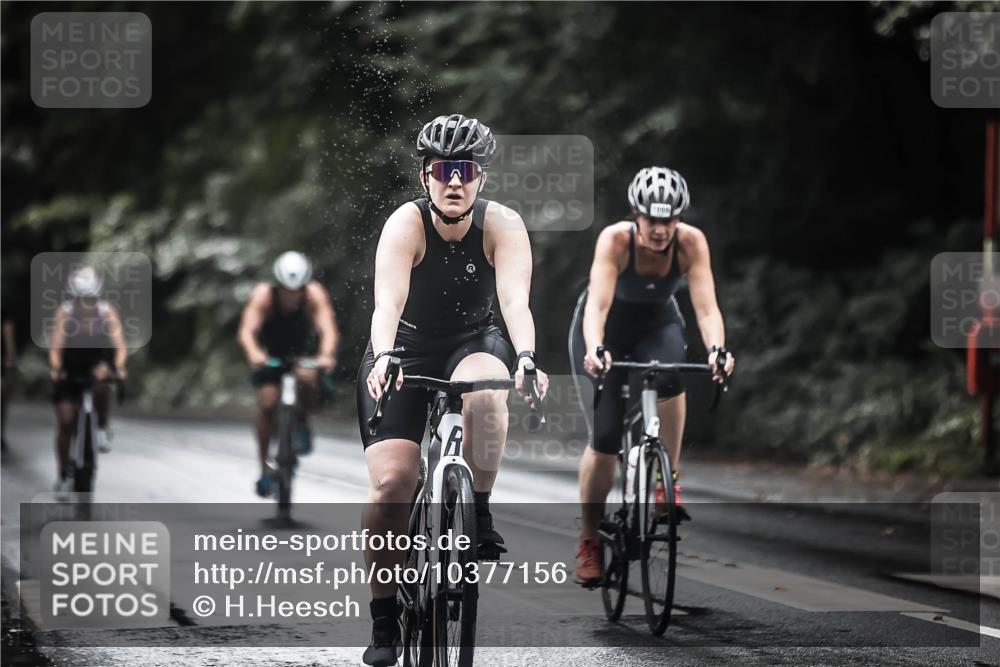 13.09.2026 - Stadtparktriathlon H.Heesch http://msf.ph/oto/10377156 13.09.2026 12:18:53 Radfahren 951, 974, 1008, 1029, 1033, 1086, 1093, 1099, 1102, 1144, 1159, 1161, 1184 meine-sportfotos.de