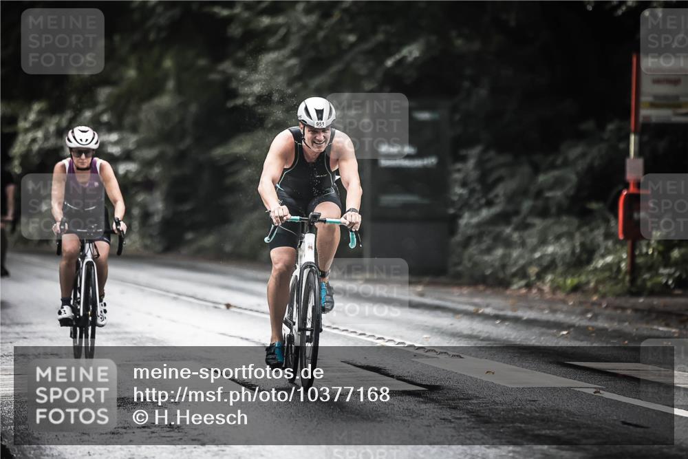 13.09.2026 - Stadtparktriathlon H.Heesch http://msf.ph/oto/10377168 13.09.2026 12:18:54 Radfahren 951, 974, 1008, 1029, 1033, 1099, 1102, 1144, 1159, 1161, 1184 meine-sportfotos.de