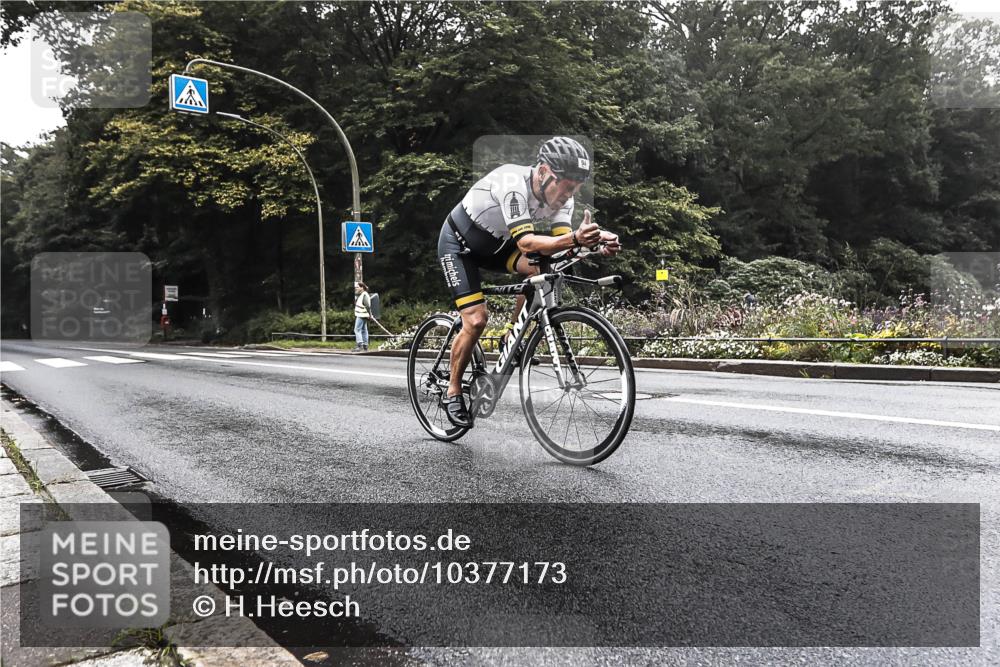 13.09.2026 - Stadtparktriathlon H.Heesch http://msf.ph/oto/10377173 13.09.2026 09:31:33 Radfahren 94 meine-sportfotos.de