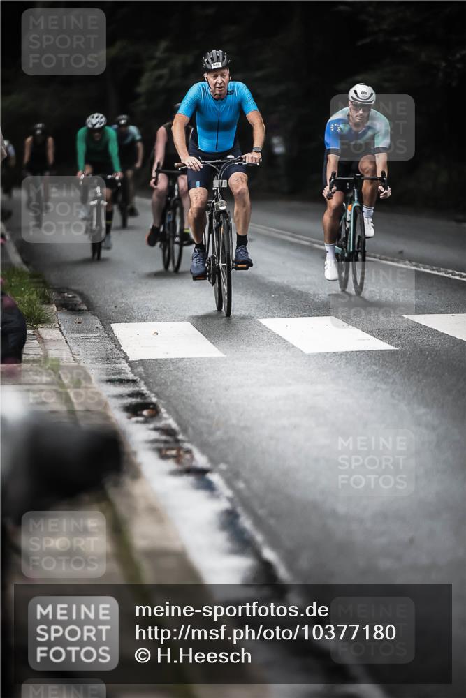 13.09.2026 - Stadtparktriathlon H.Heesch http://msf.ph/oto/10377180 13.09.2026 10:58:47 Radfahren 407, 450, 457, 478, 483, 499, 548, 556, 586, 598, 605, 611, 630, 634, 656, 665, 668, 707 meine-sportfotos.de