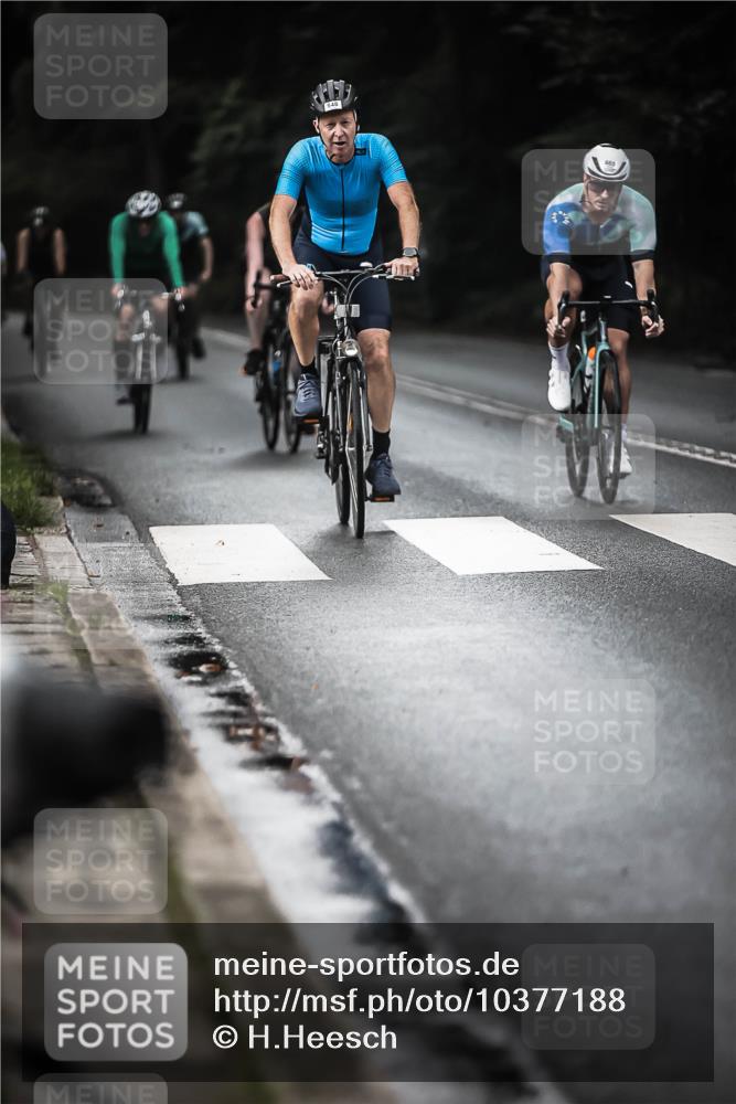 13.09.2026 - Stadtparktriathlon H.Heesch http://msf.ph/oto/10377188 13.09.2026 10:58:47 Radfahren 407, 450, 457, 478, 483, 499, 548, 556, 586, 598, 605, 611, 630, 634, 656, 665, 668, 707 meine-sportfotos.de