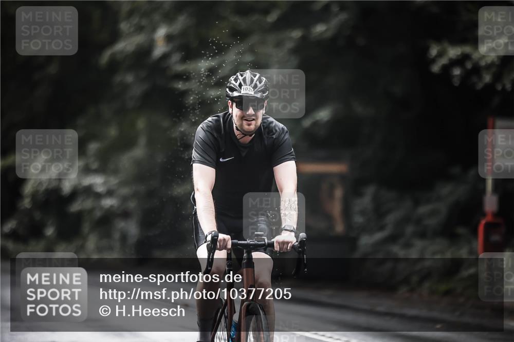 13.09.2026 - Stadtparktriathlon H.Heesch http://msf.ph/oto/10377205 13.09.2026 12:18:58 Radfahren 951, 974, 1033, 1099, 1102, 1132, 1144, 1159, 1184 meine-sportfotos.de