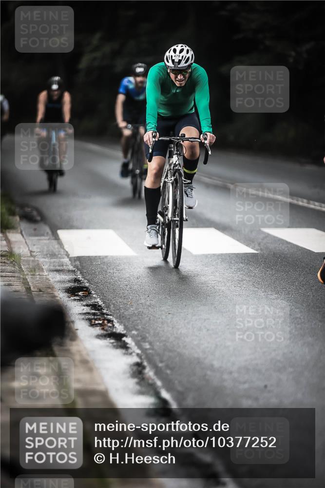 13.09.2026 - Stadtparktriathlon H.Heesch http://msf.ph/oto/10377252 13.09.2026 10:58:50 Radfahren 407, 457, 478, 523, 548, 556, 586, 605, 611, 656, 665, 691, 707 meine-sportfotos.de