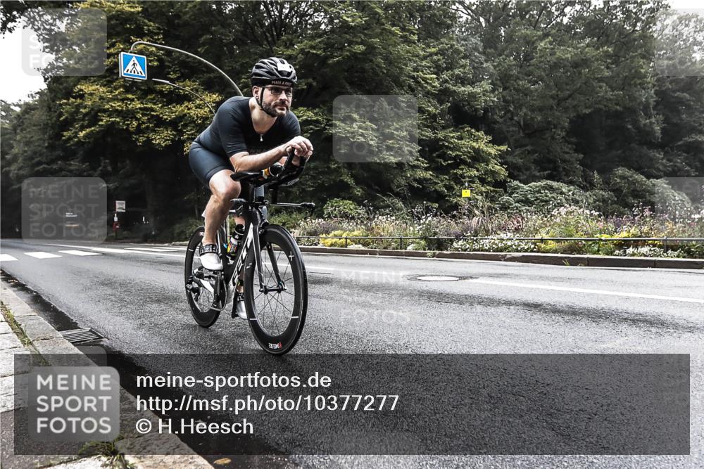 13.09.2026 - Stadtparktriathlon H.Heesch http://msf.ph/oto/10377277 13.09.2026 09:32:59 Radfahren 126 meine-sportfotos.de