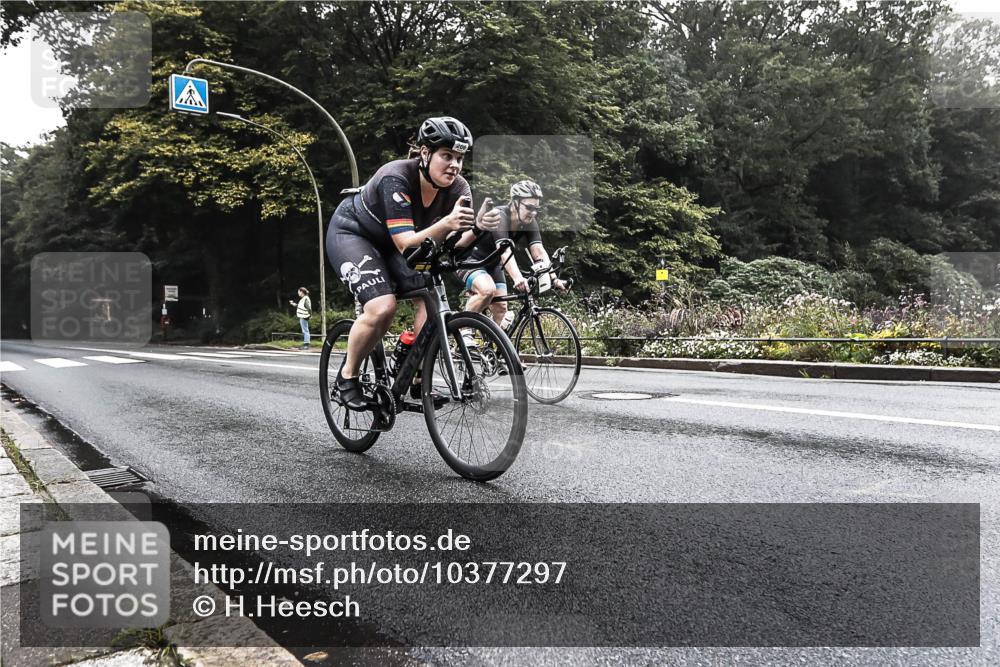 13.09.2026 - Stadtparktriathlon H.Heesch http://msf.ph/oto/10377297 13.09.2026 09:33:57 Radfahren 185, 191, 206 meine-sportfotos.de