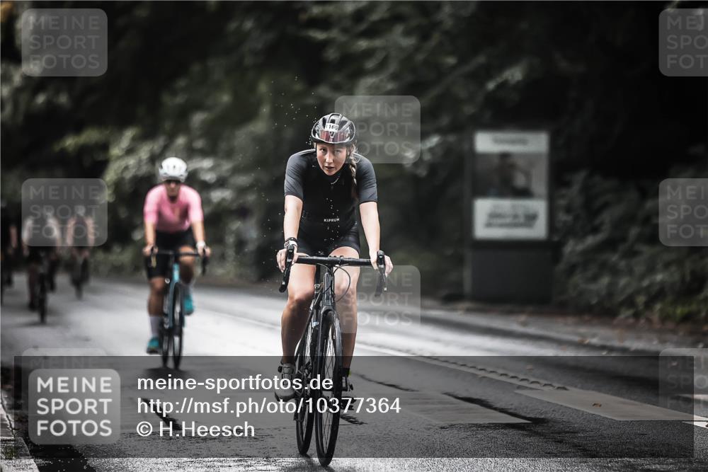 13.09.2026 - Stadtparktriathlon H.Heesch http://msf.ph/oto/10377364 13.09.2026 12:19:17 Radfahren 1020, 1145, 1152, 1169, 1173 meine-sportfotos.de