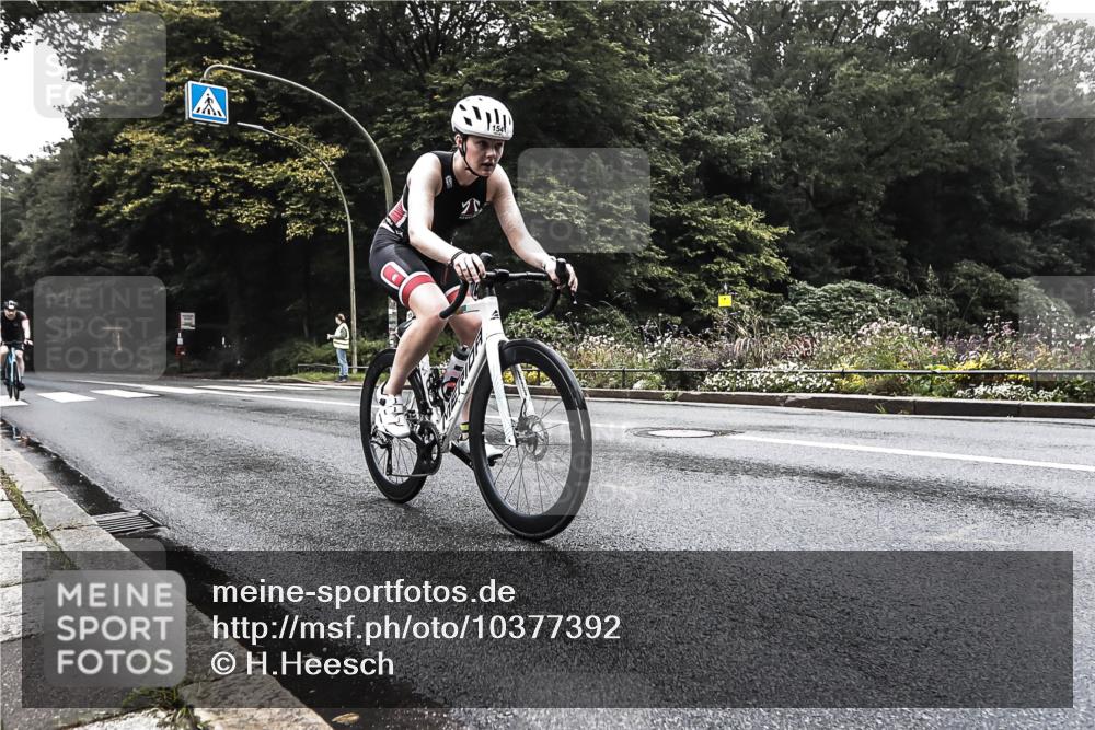 13.09.2026 - Stadtparktriathlon H.Heesch http://msf.ph/oto/10377392 13.09.2026 09:35:49 Radfahren 119, 154 meine-sportfotos.de