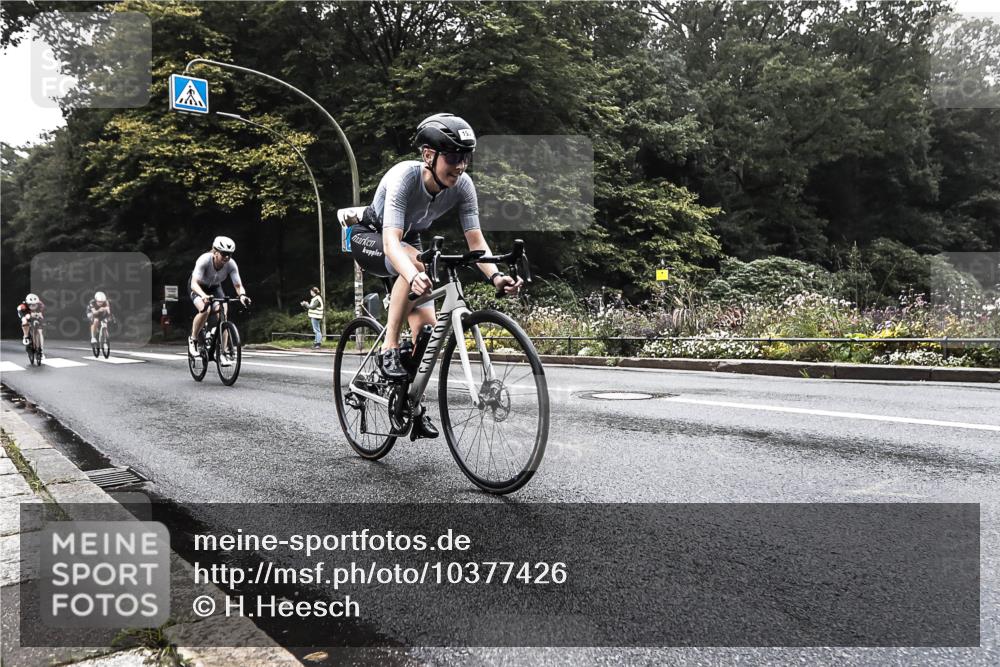 13.09.2026 - Stadtparktriathlon H.Heesch http://msf.ph/oto/10377426 13.09.2026 09:36:31 Radfahren 163, 178, 189, 192 meine-sportfotos.de
