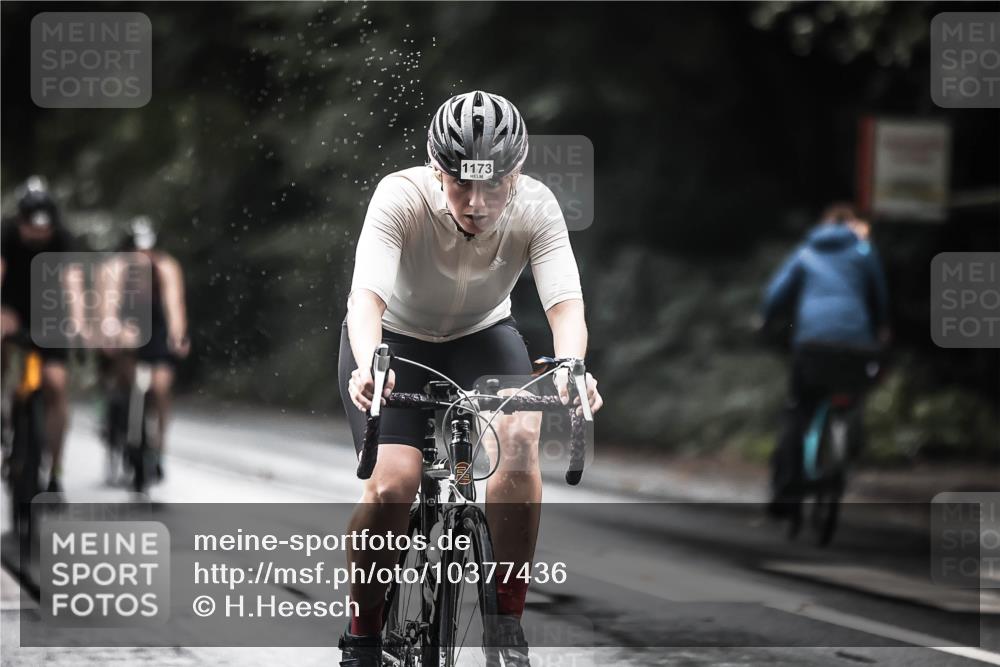 13.09.2026 - Stadtparktriathlon H.Heesch http://msf.ph/oto/10377436 13.09.2026 12:19:22 Radfahren 972, 1020, 1075, 1145, 1169, 1173 meine-sportfotos.de