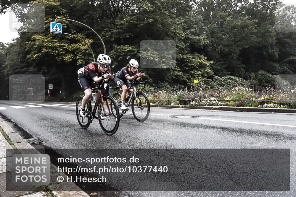 13.09.2026 - Stadtparktriathlon H.Heesch http://msf.ph/oto/10377440 13.09.2026 09:36:32 Radfahren 163, 178, 189, 192 meine-sportfotos.de