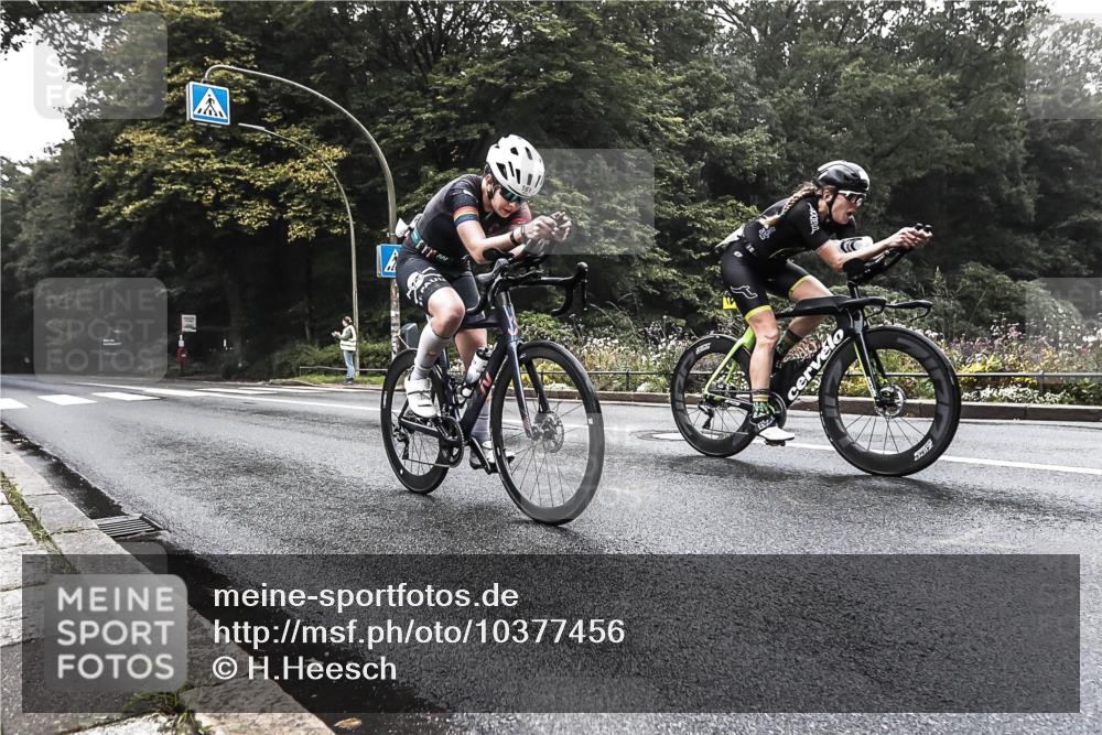 13.09.2026 - Stadtparktriathlon H.Heesch http://msf.ph/oto/10377456 13.09.2026 09:36:54 Radfahren 161, 195 meine-sportfotos.de