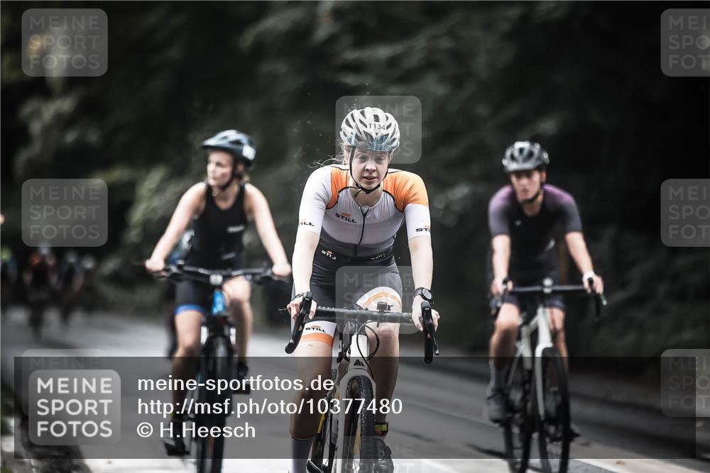 13.09.2026 - Stadtparktriathlon H.Heesch http://msf.ph/oto/10377480 13.09.2026 12:19:32 Radfahren 1134, 1148, 1158, 1181 meine-sportfotos.de