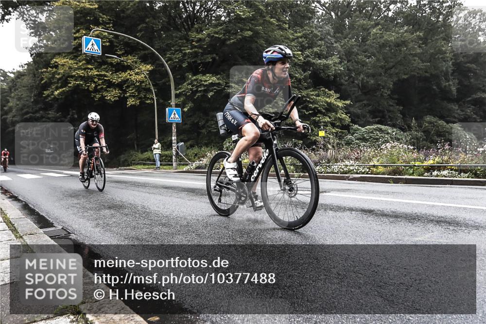 13.09.2026 - Stadtparktriathlon H.Heesch http://msf.ph/oto/10377488 13.09.2026 09:37:21 Radfahren 150, 165, 176 meine-sportfotos.de