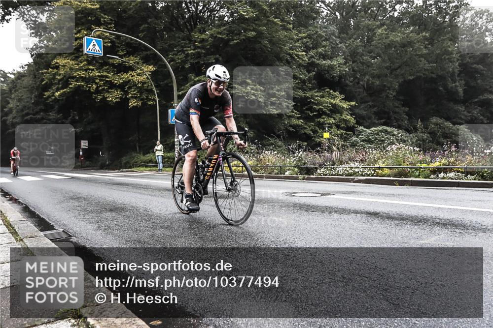 13.09.2026 - Stadtparktriathlon H.Heesch http://msf.ph/oto/10377494 13.09.2026 09:37:21 Radfahren 150, 165, 176 meine-sportfotos.de