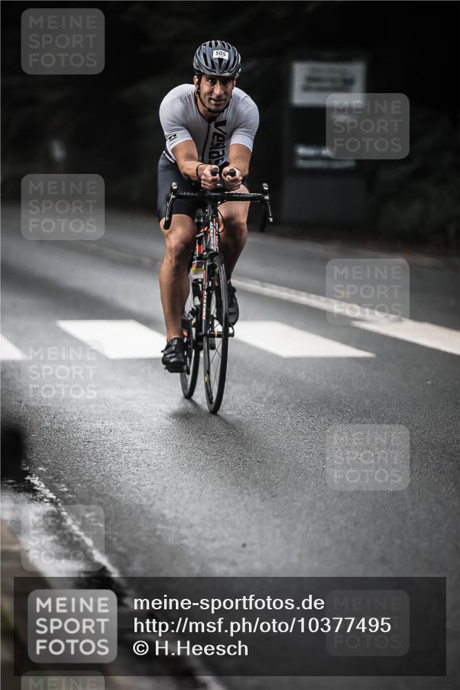 13.09.2026 - Stadtparktriathlon H.Heesch http://msf.ph/oto/10377495 13.09.2026 10:59:06 Radfahren 505, 527, 544, 582, 583, 677 meine-sportfotos.de
