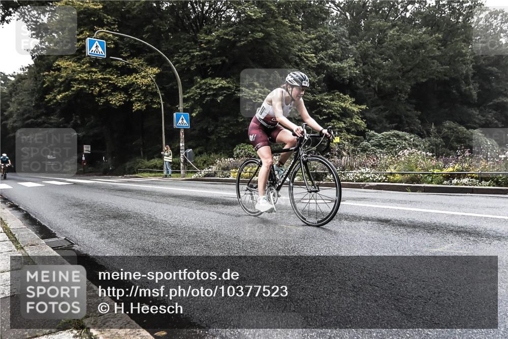 13.09.2026 - Stadtparktriathlon H.Heesch http://msf.ph/oto/10377523 13.09.2026 09:37:52 Radfahren 167, 186 meine-sportfotos.de
