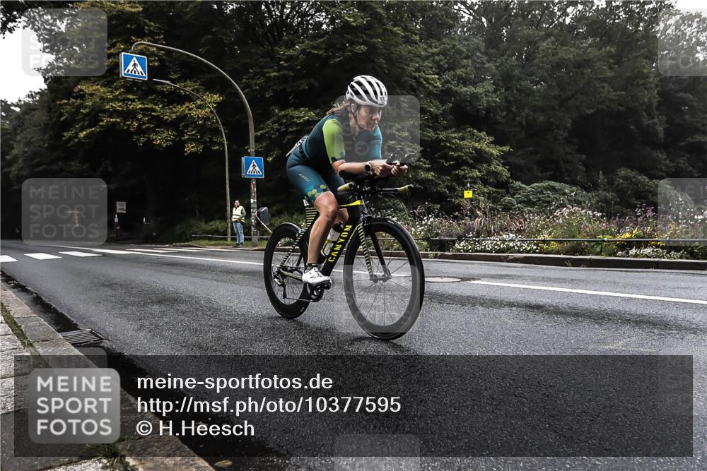 13.09.2026 - Stadtparktriathlon H.Heesch http://msf.ph/oto/10377595 13.09.2026 09:39:46 Radfahren 173 meine-sportfotos.de